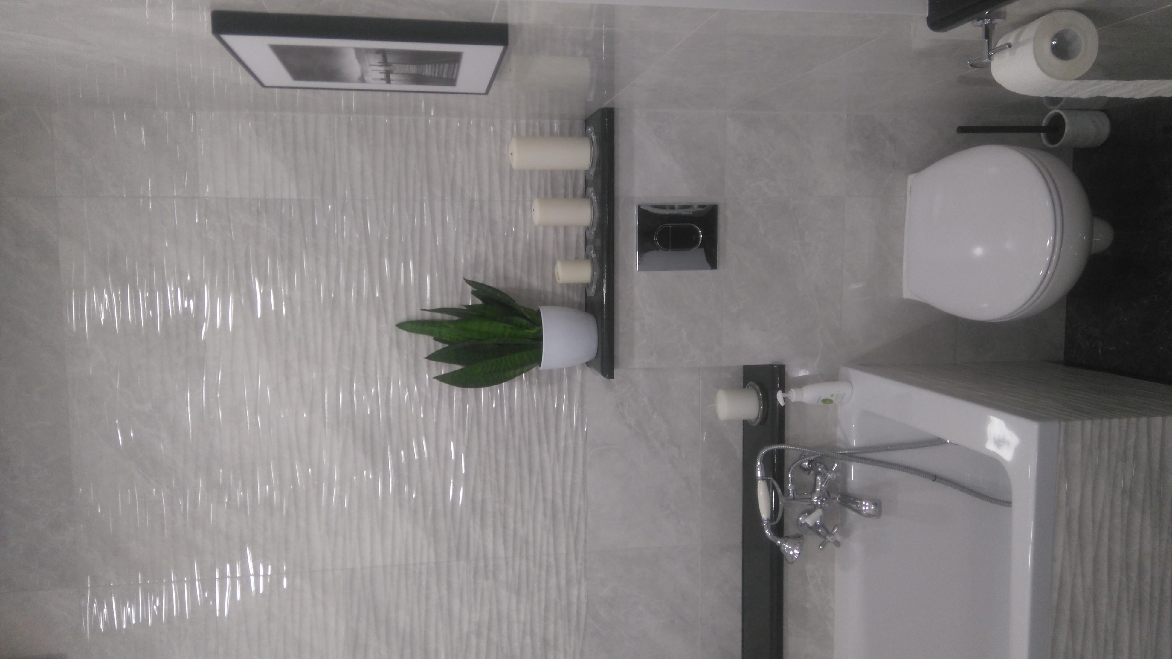 ŁAZIENKA 4, zdjęcie 2