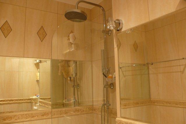 Malutka łazienka w bloku, zdjęcie 3