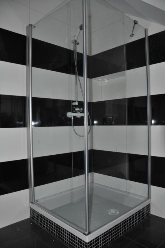 Black & White, zdjęcie 3