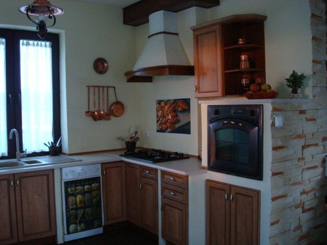 kuchnia i jadalnia w odcieniach jesieni, zdjęcie 2