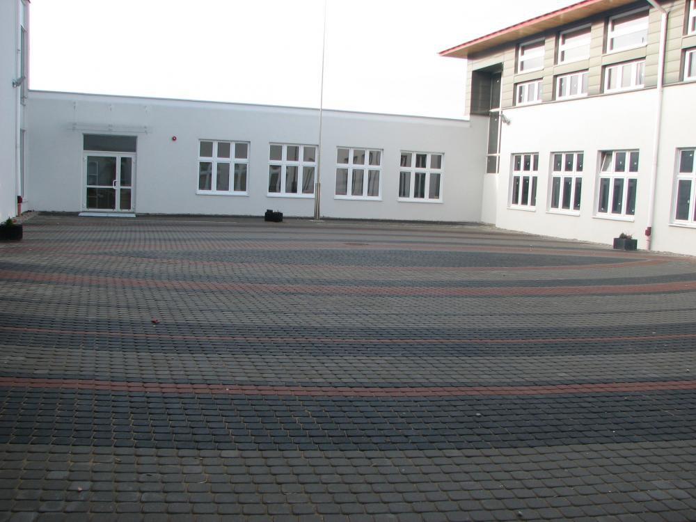 Gimnazjum - Patio, zdjęcie 5