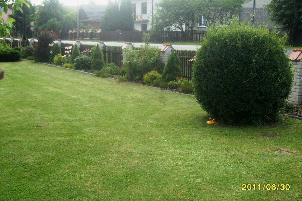 Duży ogród z domem drewnianym, zdjęcie 17