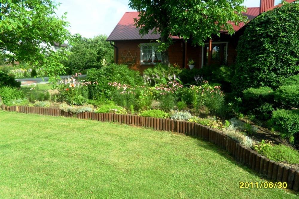 Duży ogród z domem drewnianym, zdjęcie 14