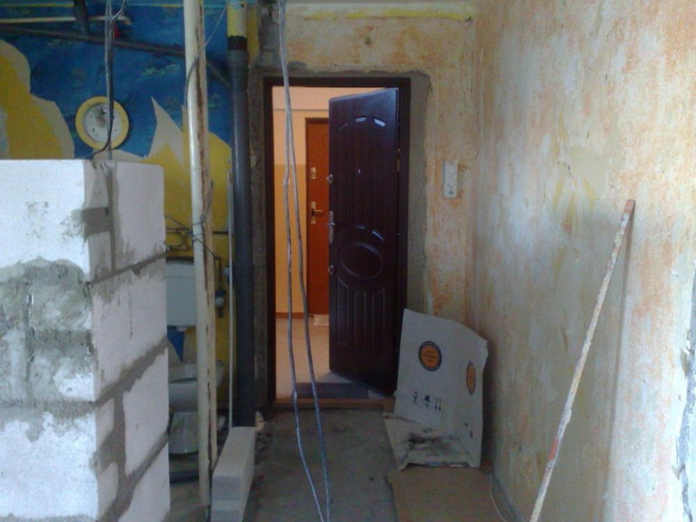 Przedpokój w trakcie remontu i po:), zdjęcie 2