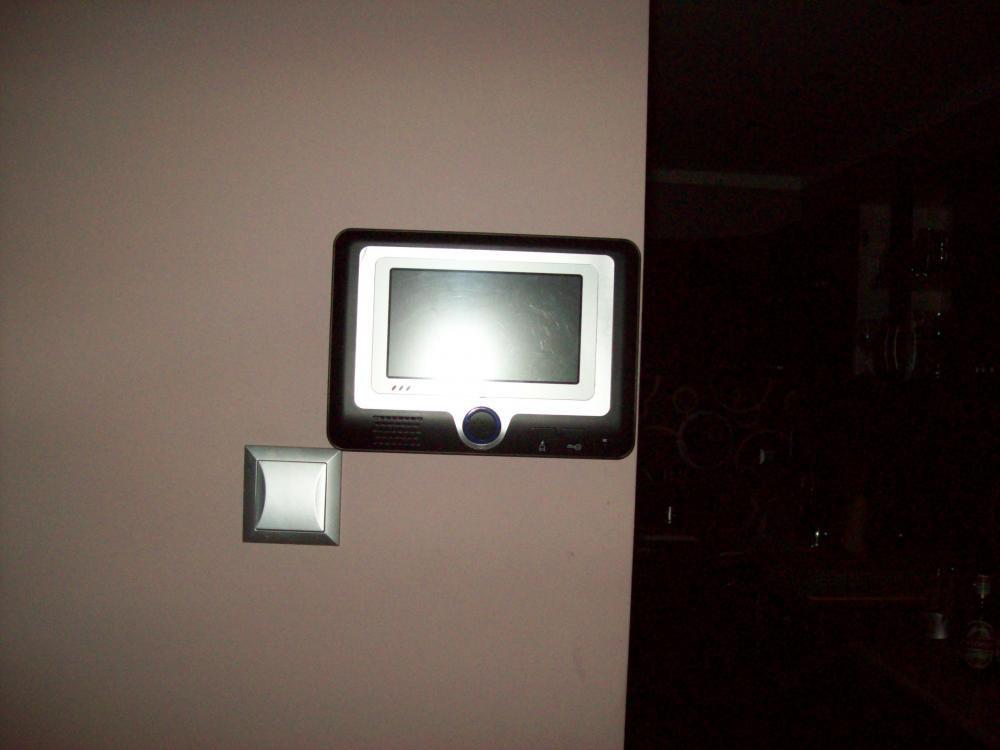 W przedpokoju, zdjęcie 13