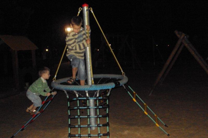 WYPOCZYNEK DZIECI , zdjęcie 1