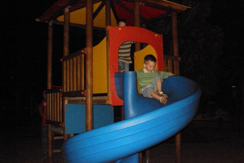 WYPOCZYNEK DZIECI , zdjęcie 2