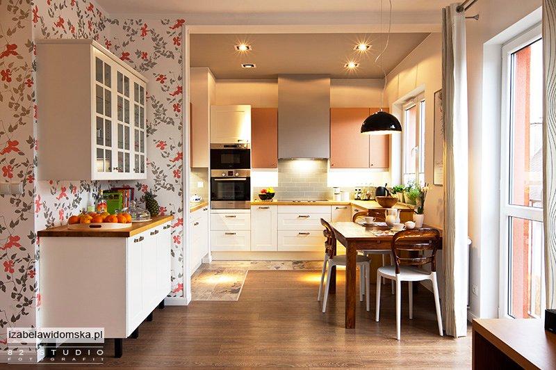 JADALNIA Z KREDENSEM, zdjęcie 4