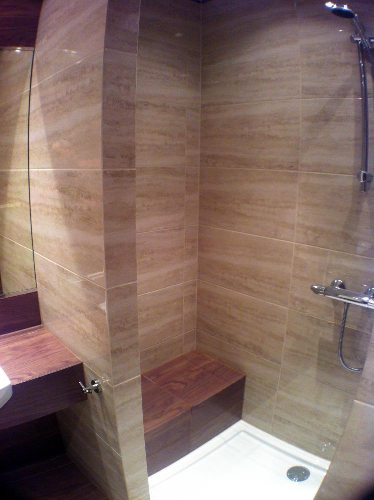 Łazienka w bloku - zamiast wanny, zdjęcie 2