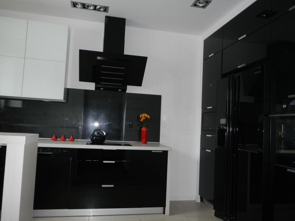 Biało-czarna elegancja, zdjęcie 3