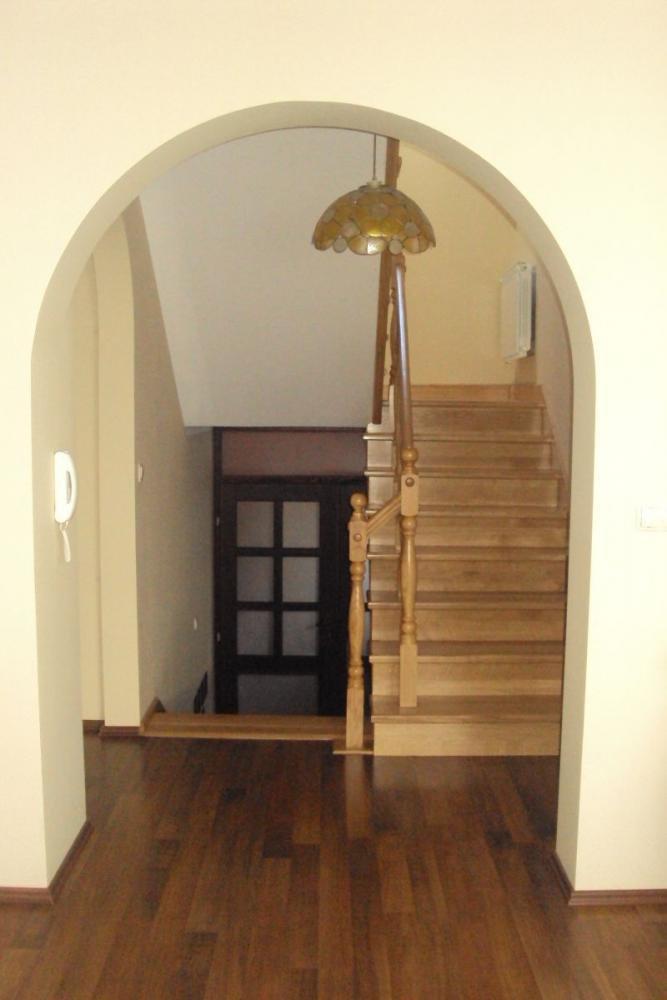 Klatka schodowa miodowa, zdjęcie 3