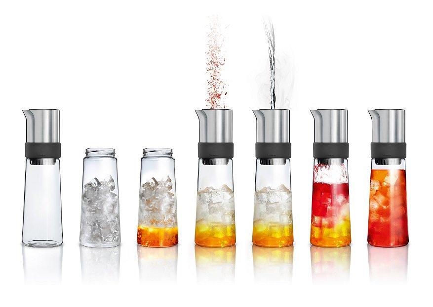 Tea Jay on the rocks, zdjęcie 1