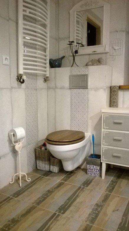 Łazienka rustykalna, zdjęcie 1