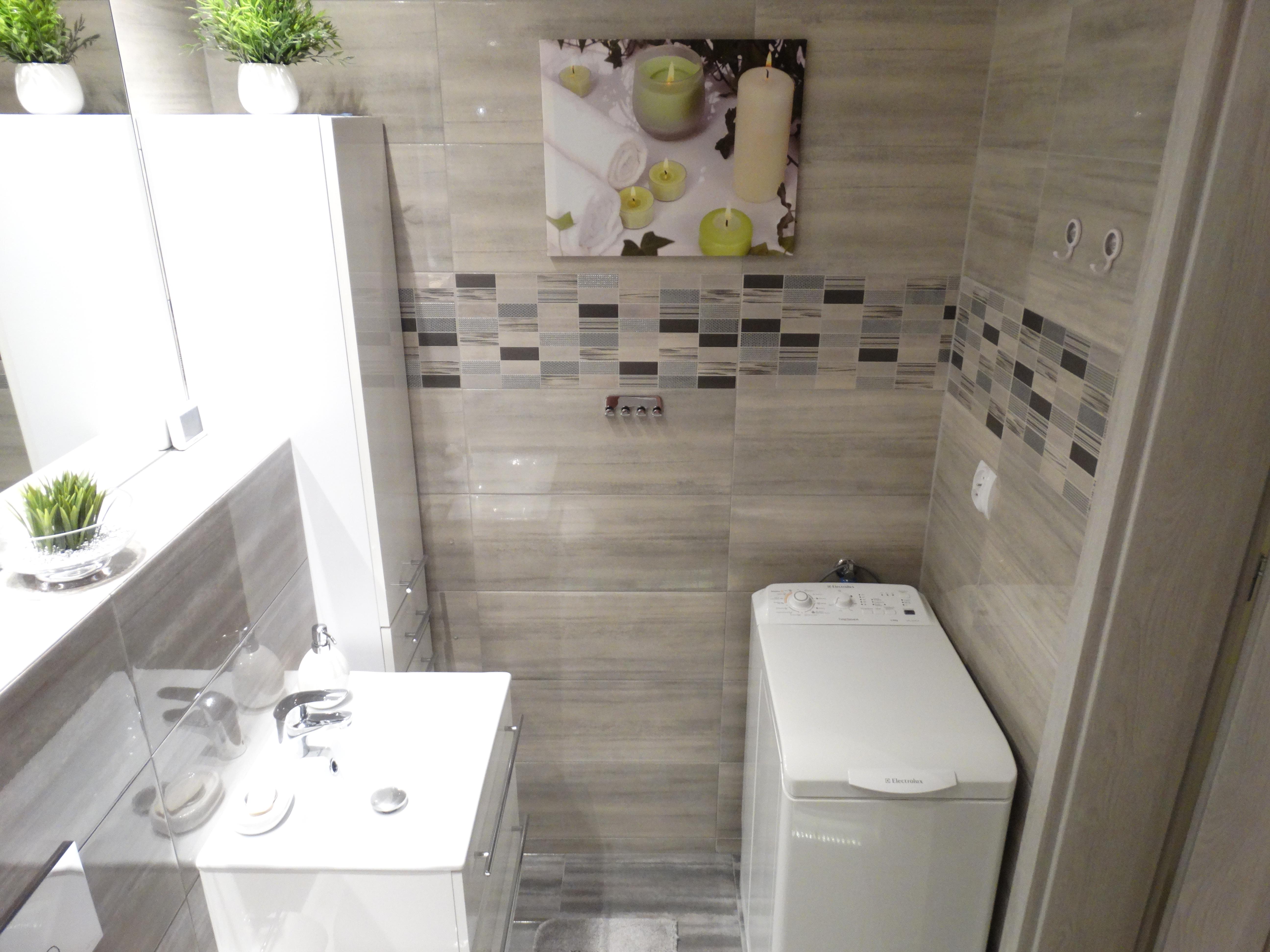 Szaro-błyszcząca łazienka, zdjęcie 2