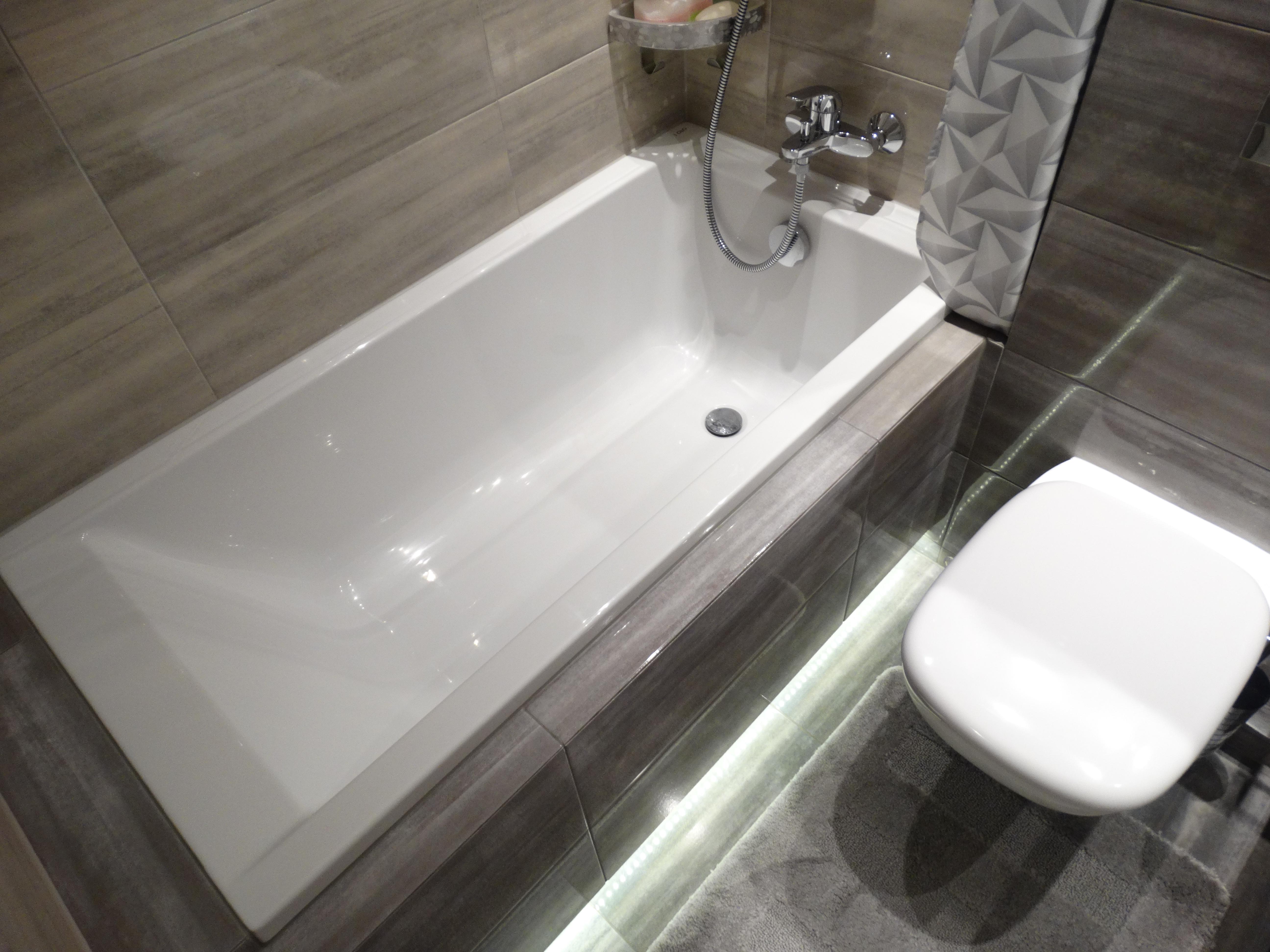 Szaro-błyszcząca łazienka, zdjęcie 3