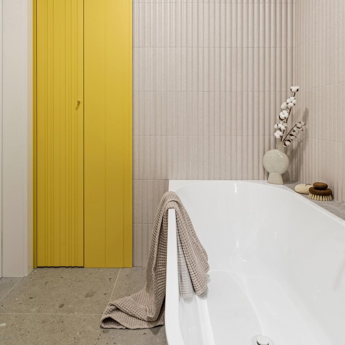 Nowoczesna jasna łazienka, zdjęcie 6