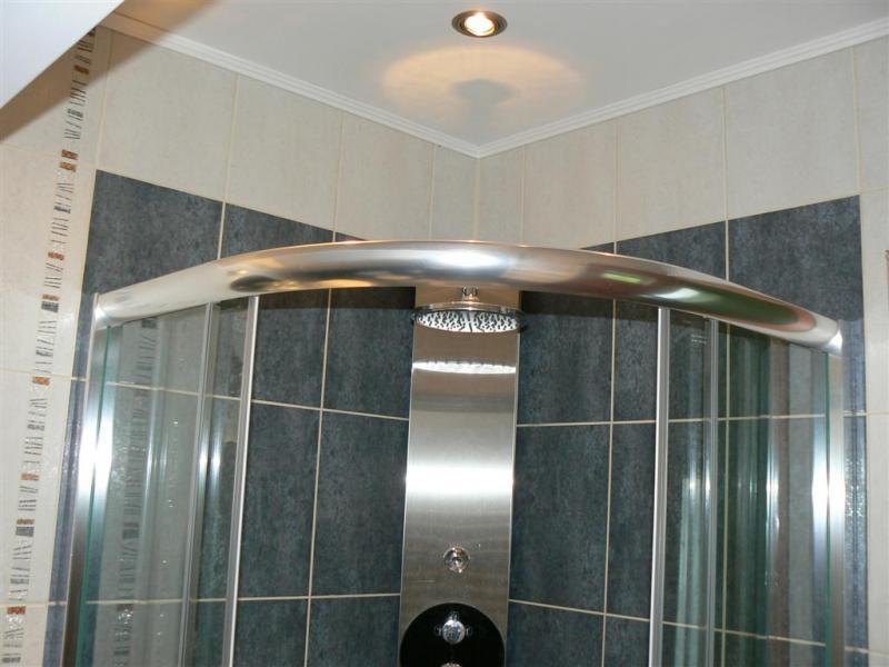 ŁAZIENKA 2, zdjęcie 1