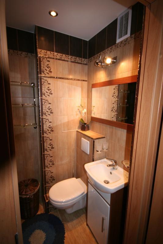 Mała łazienka "IROKO", zdjęcie 6