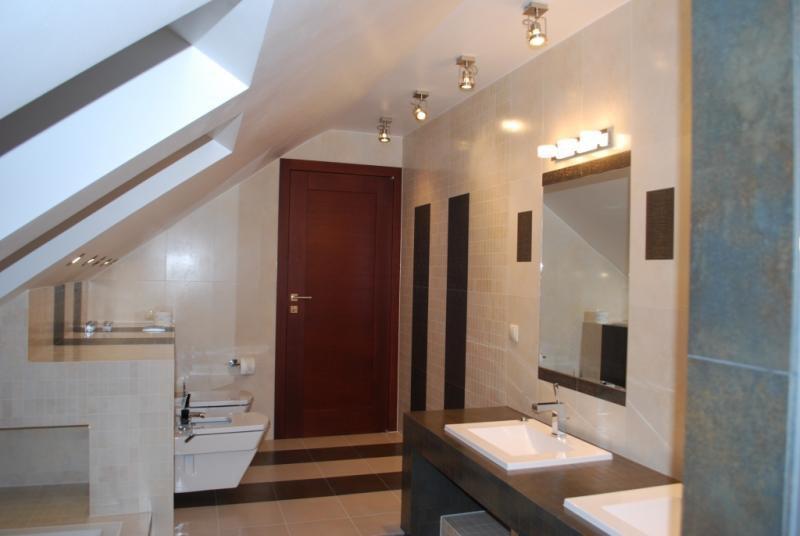 łazienka ze skosami, zdjęcie 2