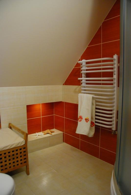 Łazienka przewrażliwionych rodziców, zdjęcie 2