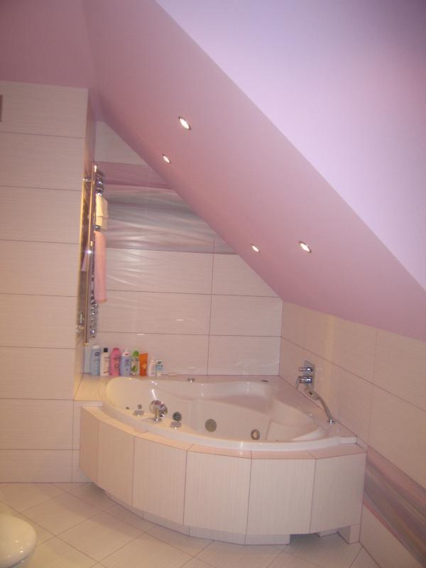 ŁAZIENKA KASI i MARCINA