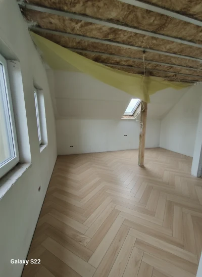 Wirtualna wizualizacja AI - Vives Agadir-R Natural gres rektyfikowany 60x120  na podłodze