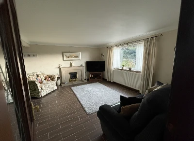 Wirtualna wizualizacja AI - Marazzi Treverkmood Mogano MH05 gres 15x90  na podłodze