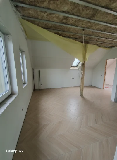 Wirtualna wizualizacja AI - Geotiles Ebony Haya gres rektyfikowany 60x120  na podłodze